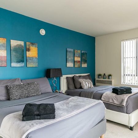 2 Bedroom Condo With A View Near The Grove Los Angeles Exterior photo
