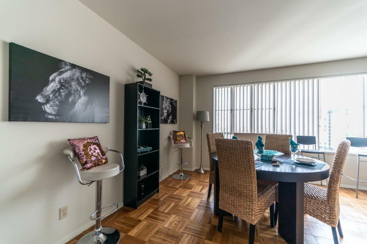 2 Bedroom Condo With A View Near The Grove Los Angeles Exterior photo