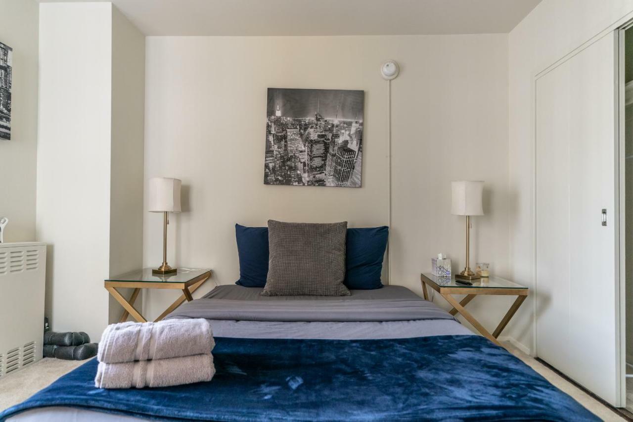2 Bedroom Condo With A View Near The Grove Los Angeles Exterior photo